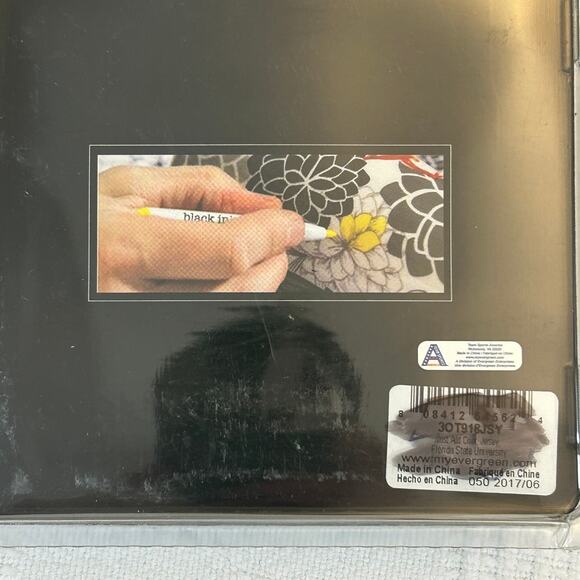 Florida State Seminoles Ceramic Jersey Color Me Ornament With Markers FSU TSA - Picture 7 of 9